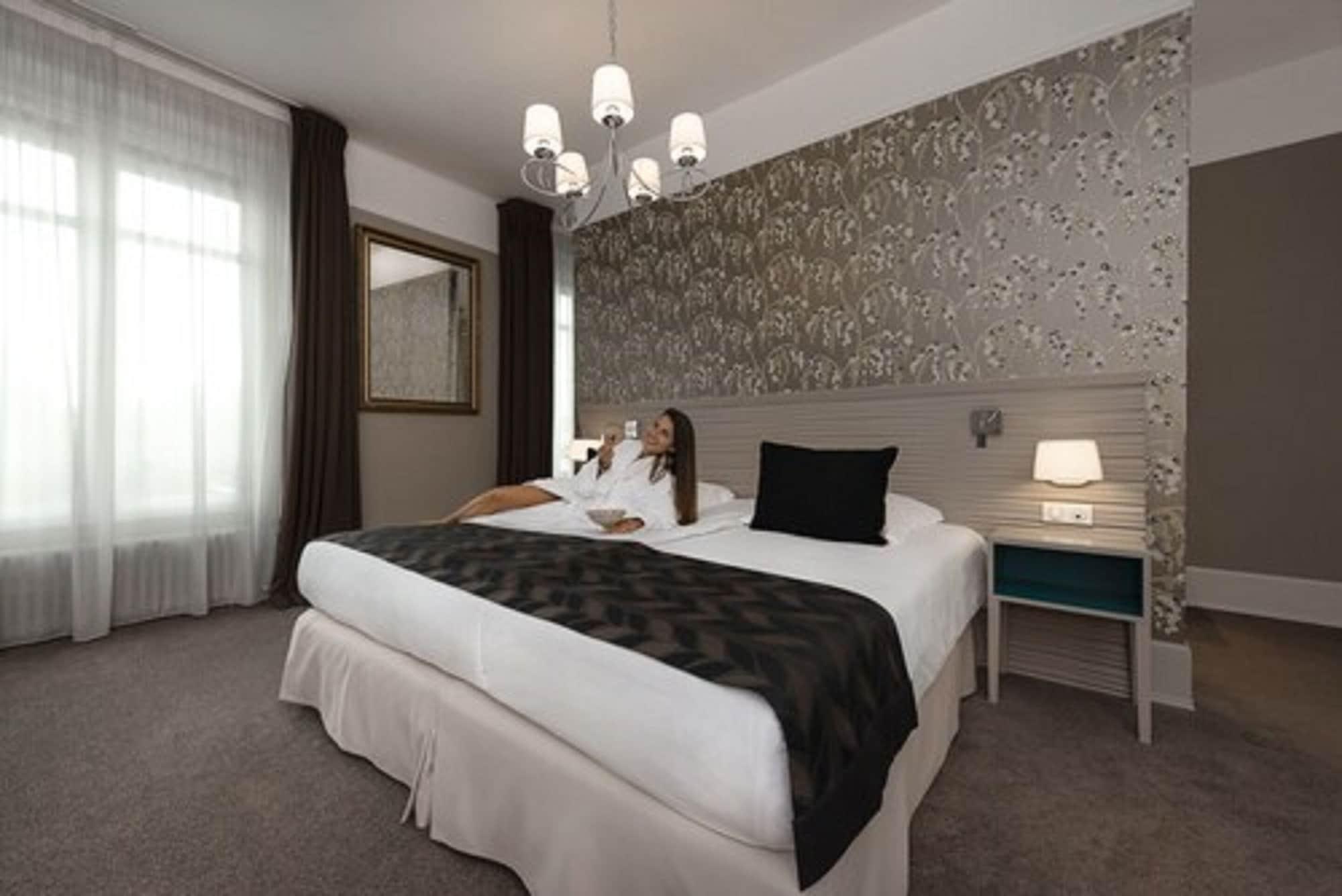 Hotel De La Poste Beaune  Ngoại thất bức ảnh
