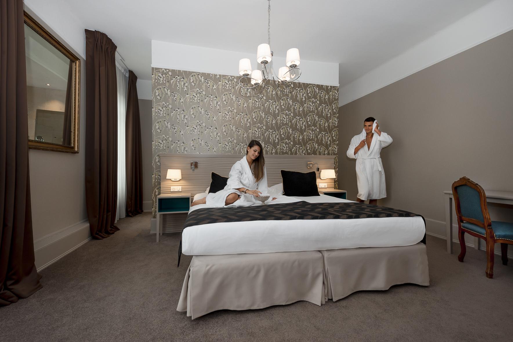 Hotel De La Poste Beaune  Ngoại thất bức ảnh