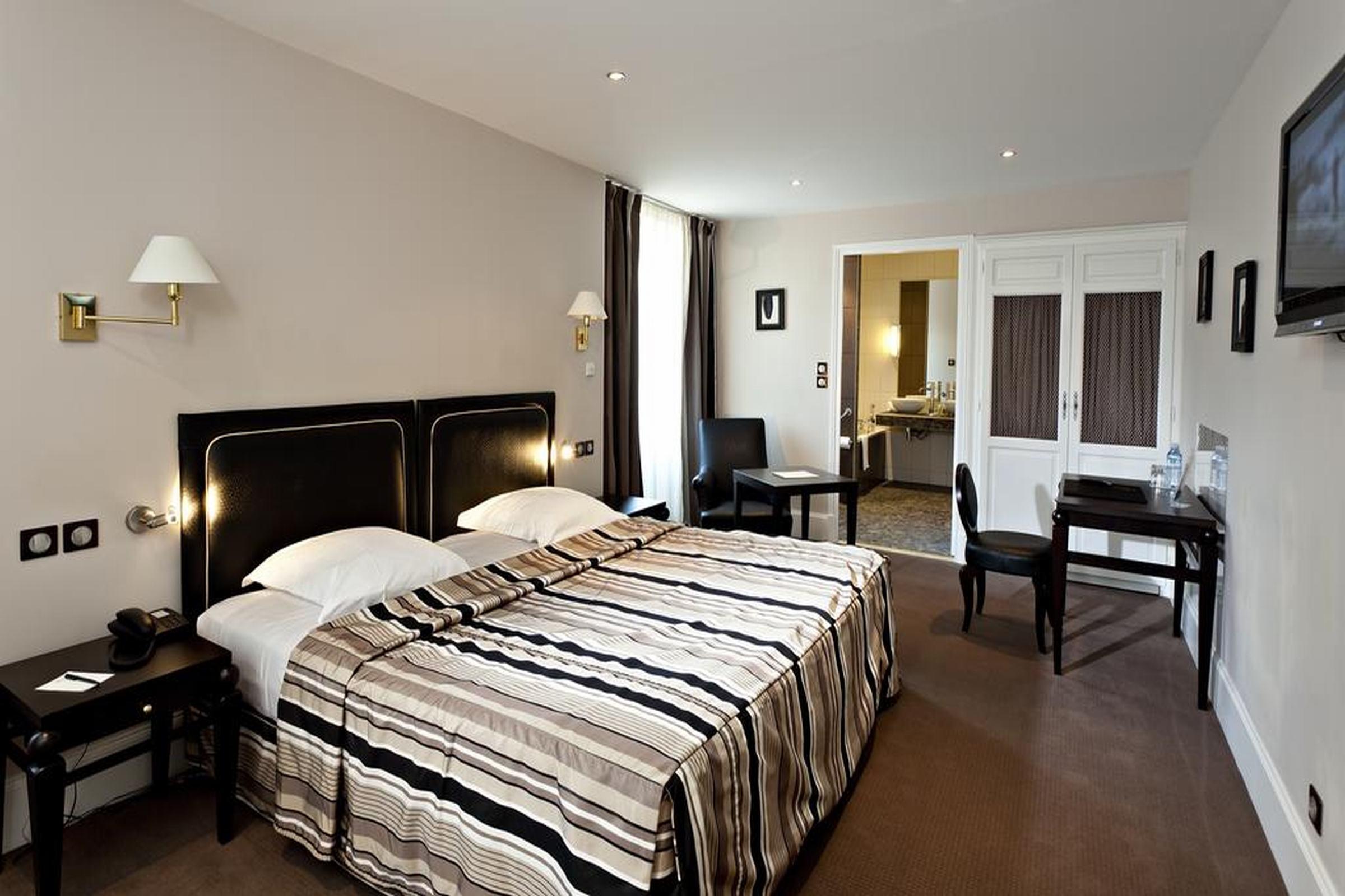 Hotel De La Poste Beaune  Ngoại thất bức ảnh