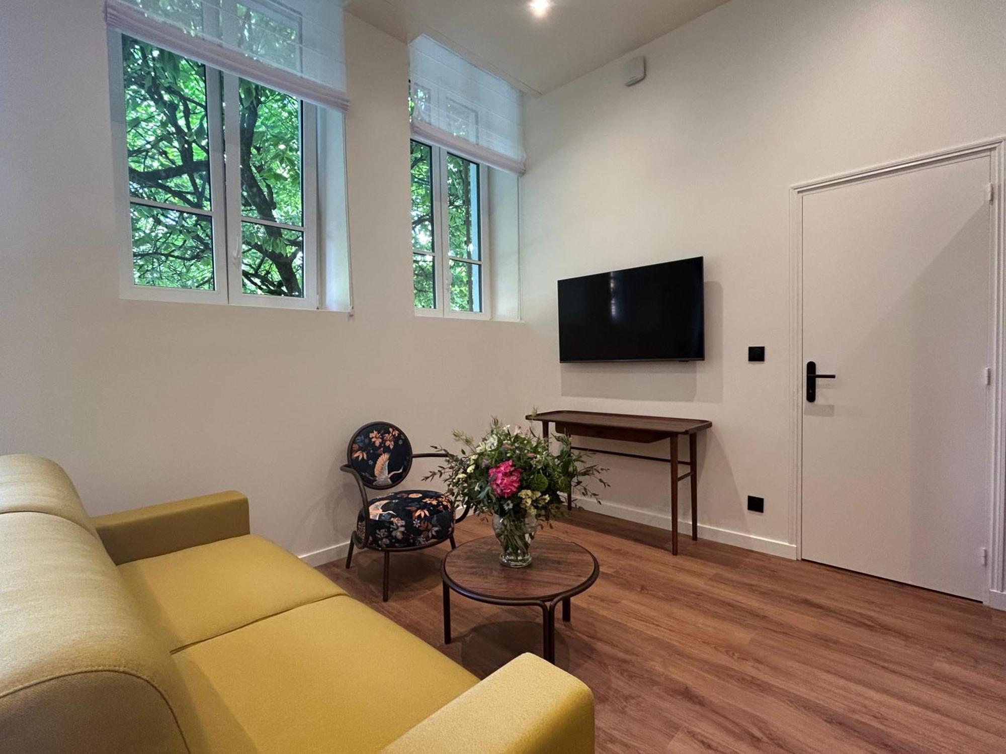 Hotel De La Poste Beaune  Ngoại thất bức ảnh